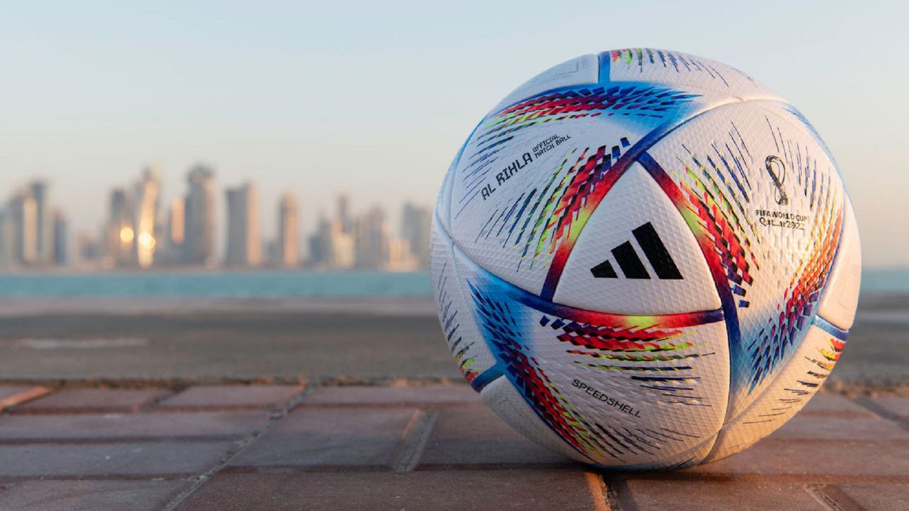 تولید توپ های جام جهانی قطر در اردبیل