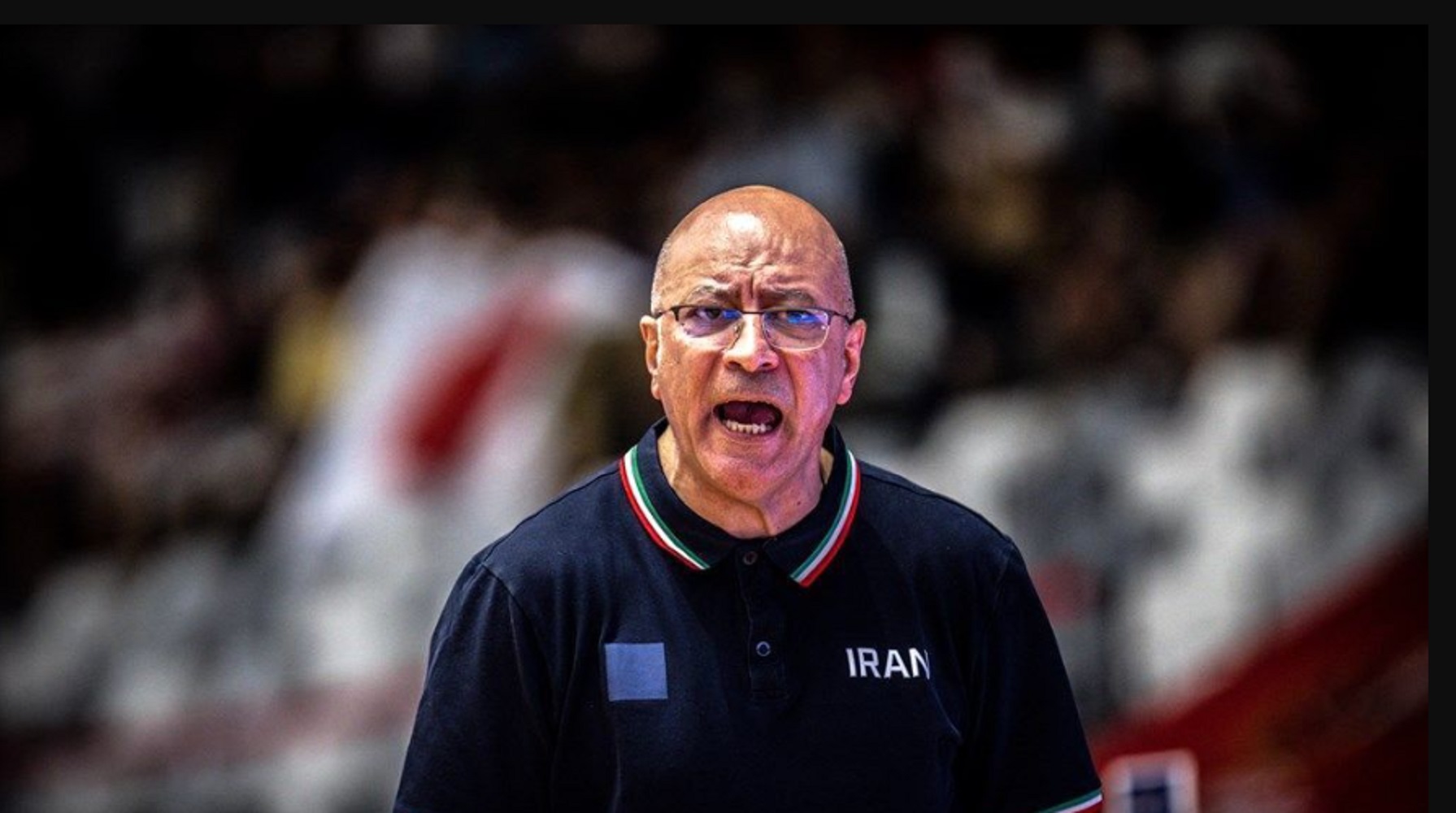 درگیری لفظی شدید کاپیتان تیم ملی ایران با آقای سرمربی/ ملی پوشان و حاضران در سالن شگفت زده شدند