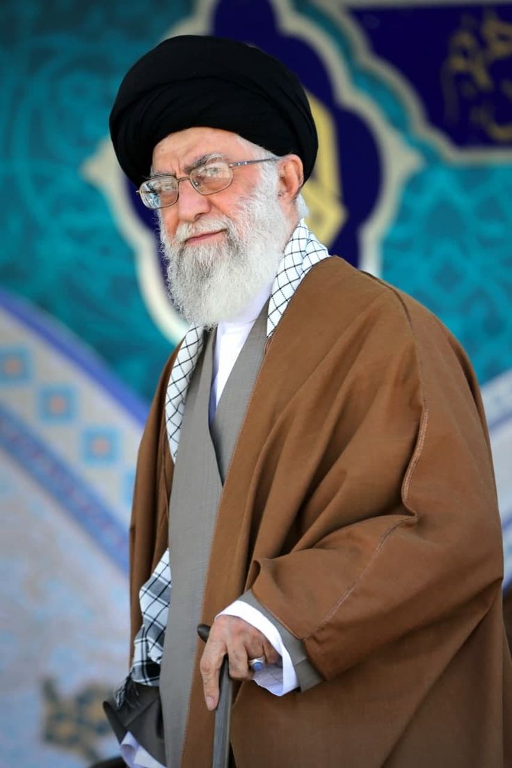 زندگینامه سید علی خامنه ای