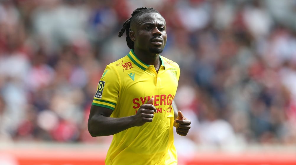 ستاره های فوتبال نیجریه ستاره های فوتبال نیجریه