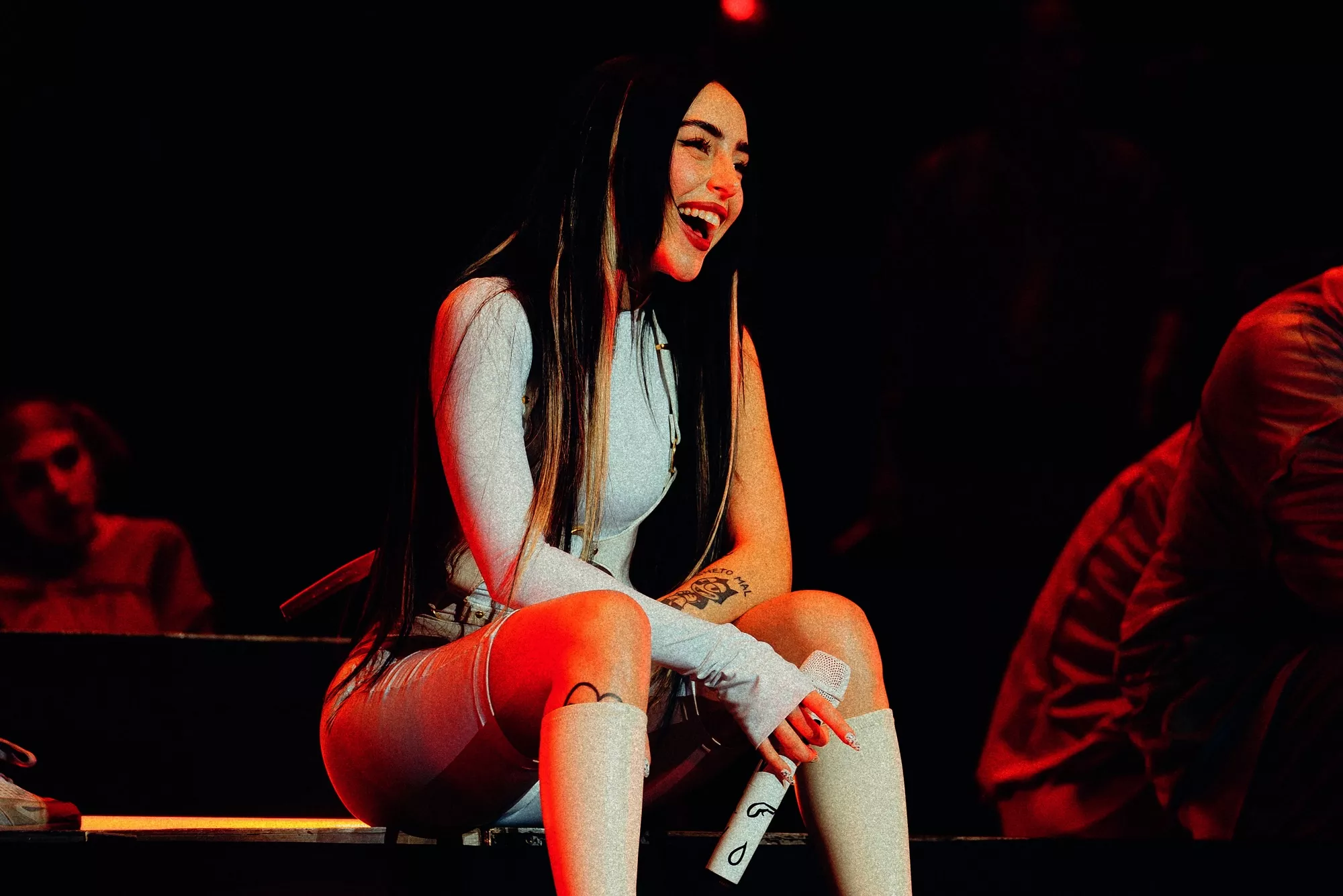 اهنگ نیکی نیکول No toque Mi Naik